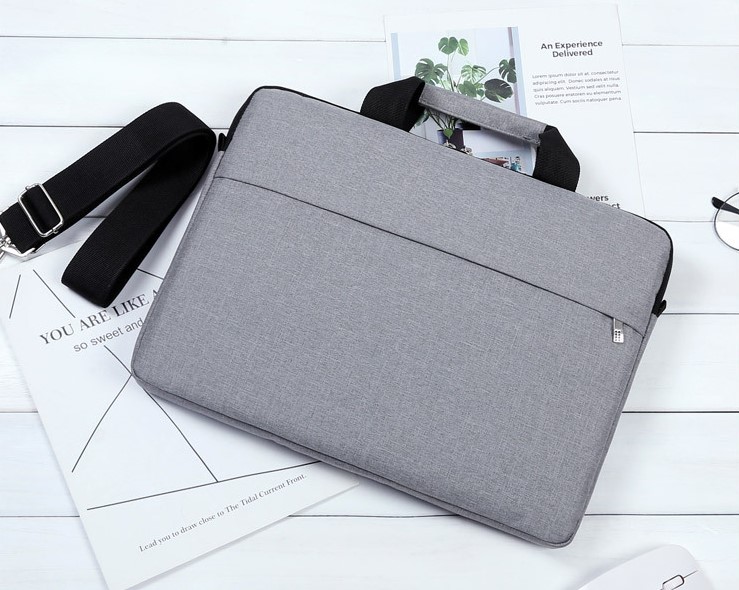 Sleek laptop bags that complete your formal look. . . . #laptopbag  #laptopbags #laptopbagsformen #laptopbagsforwomen #leatherlaptopbag… |  Instagram